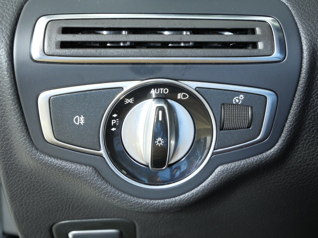 Thumbnail: 2016 Mercedes-Benz C-Class - 43