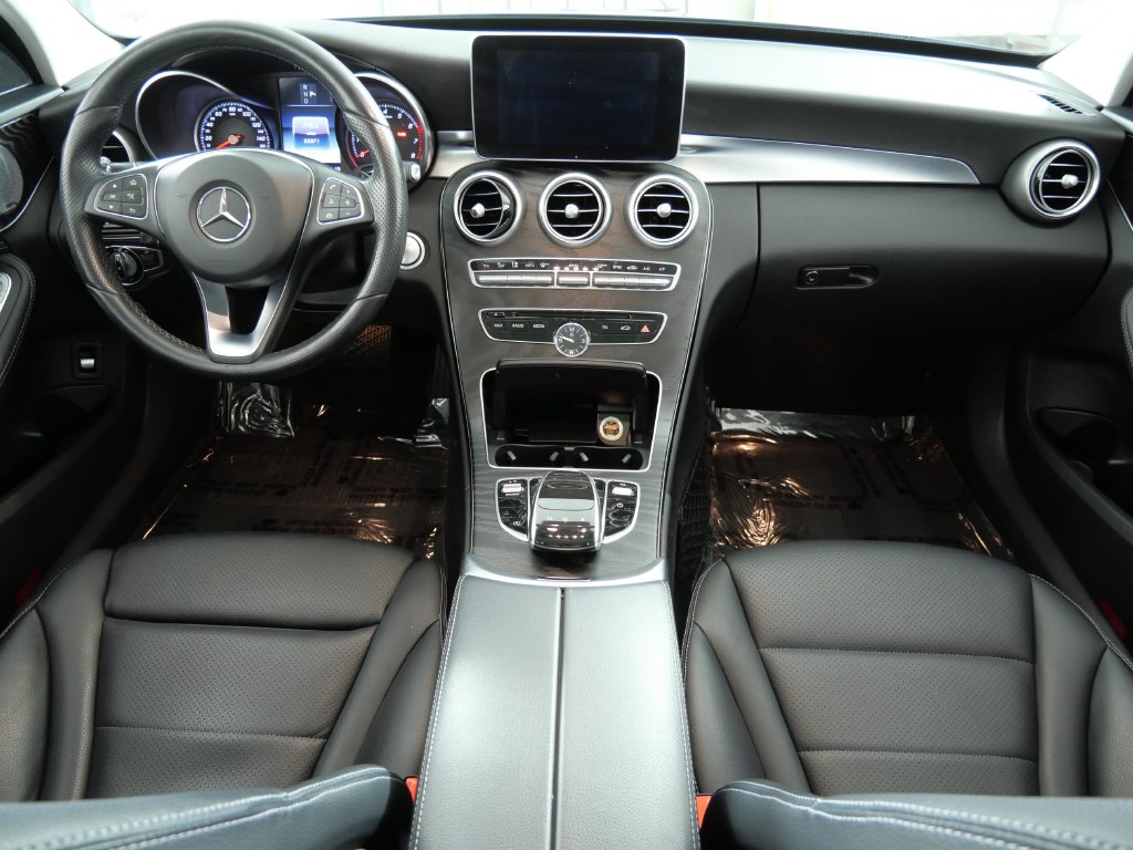 Thumbnail: 2016 Mercedes-Benz C-Class - 2