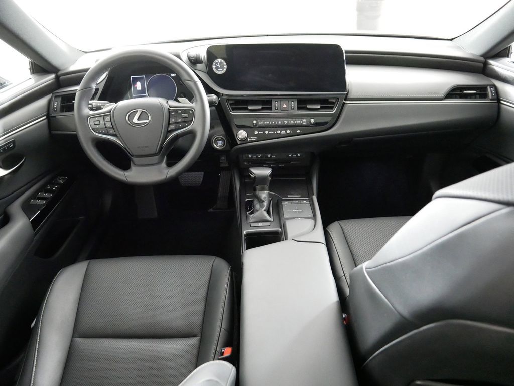 2022 Lexus ES 350 2