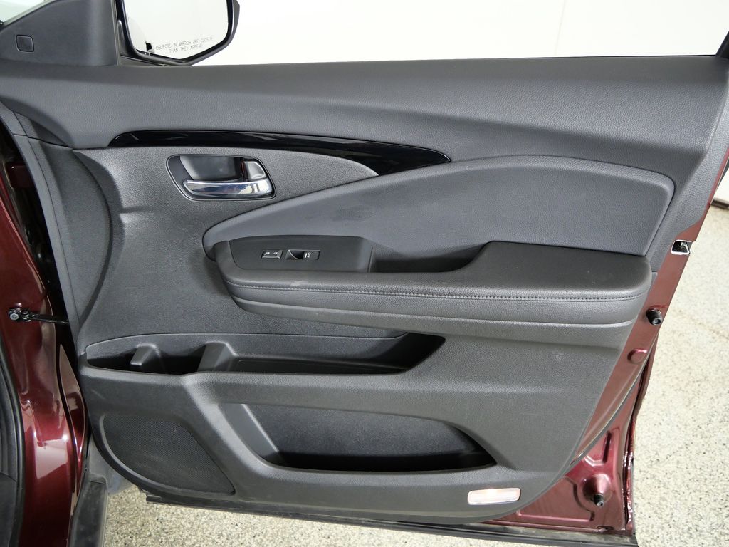 Thumbnail: 2020 Honda Passport - 27