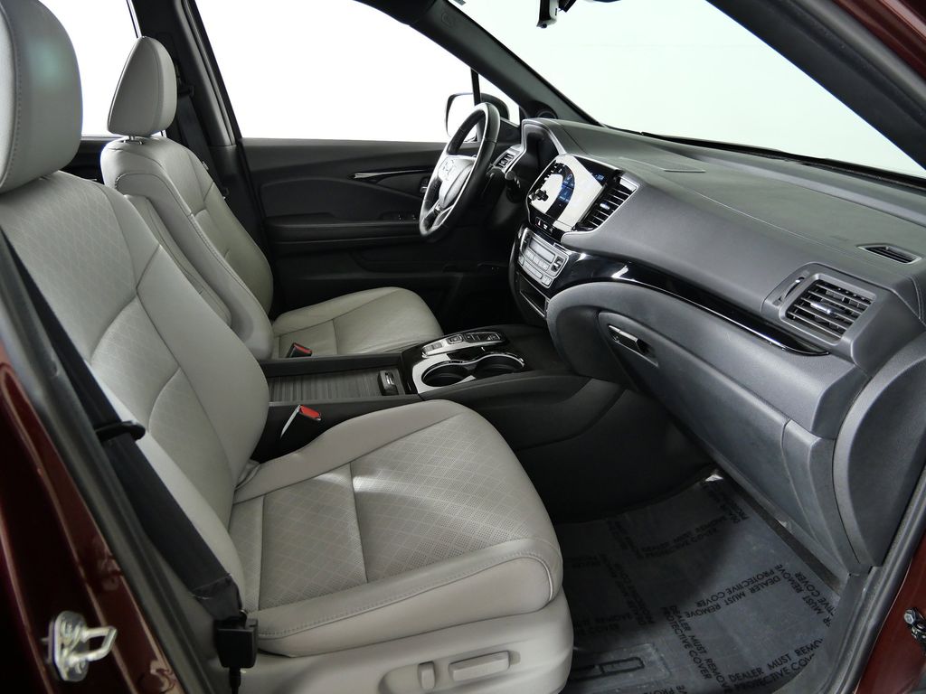 Thumbnail: 2020 Honda Passport - 9