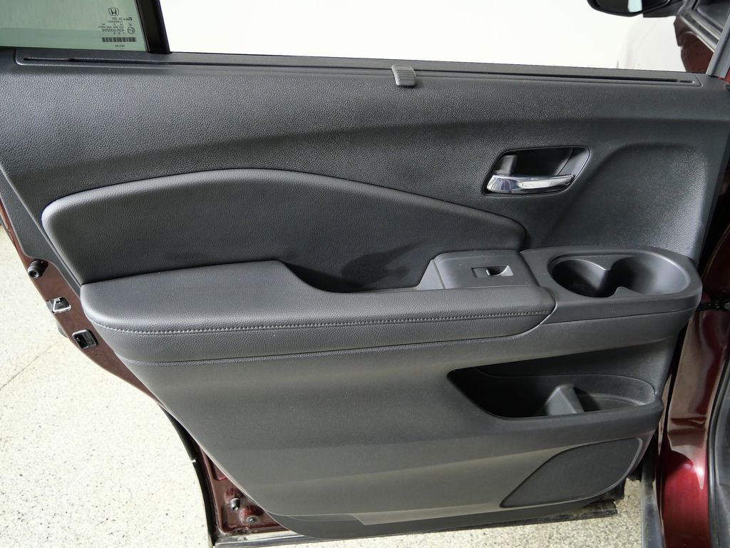 Thumbnail: 2020 Honda Passport - 32