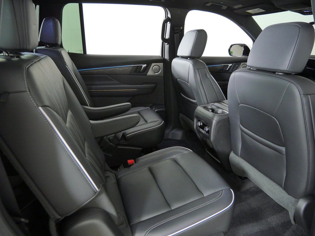 Thumbnail: 2025 Buick Enclave - 11