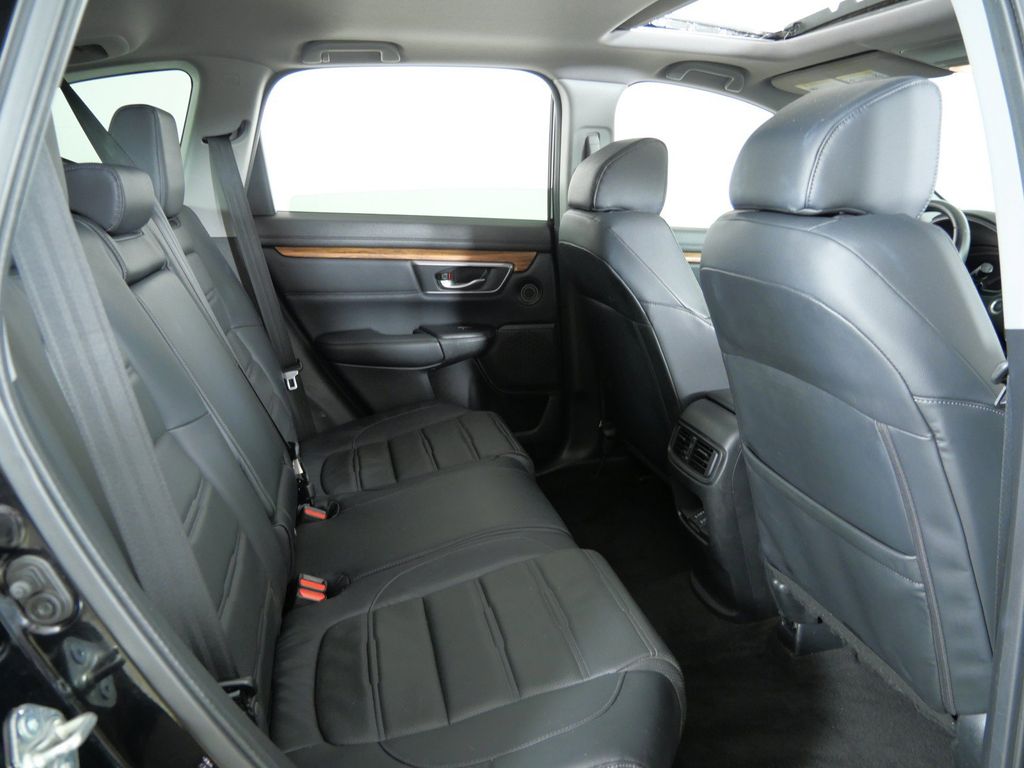Thumbnail: 2017 Honda CR-V - 10
