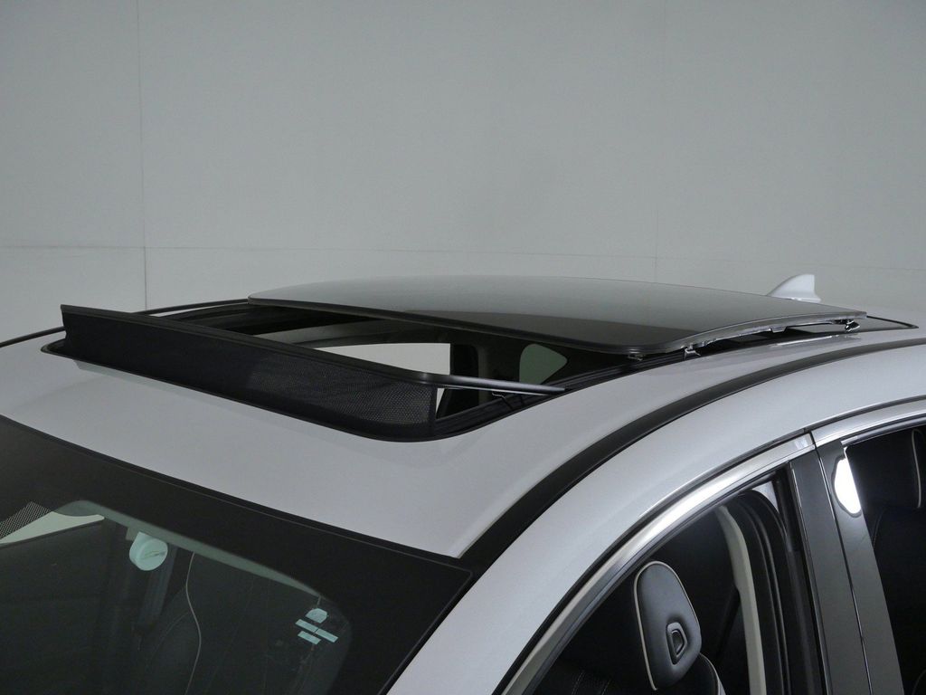 Thumbnail: 2021 Acura RDX - 26