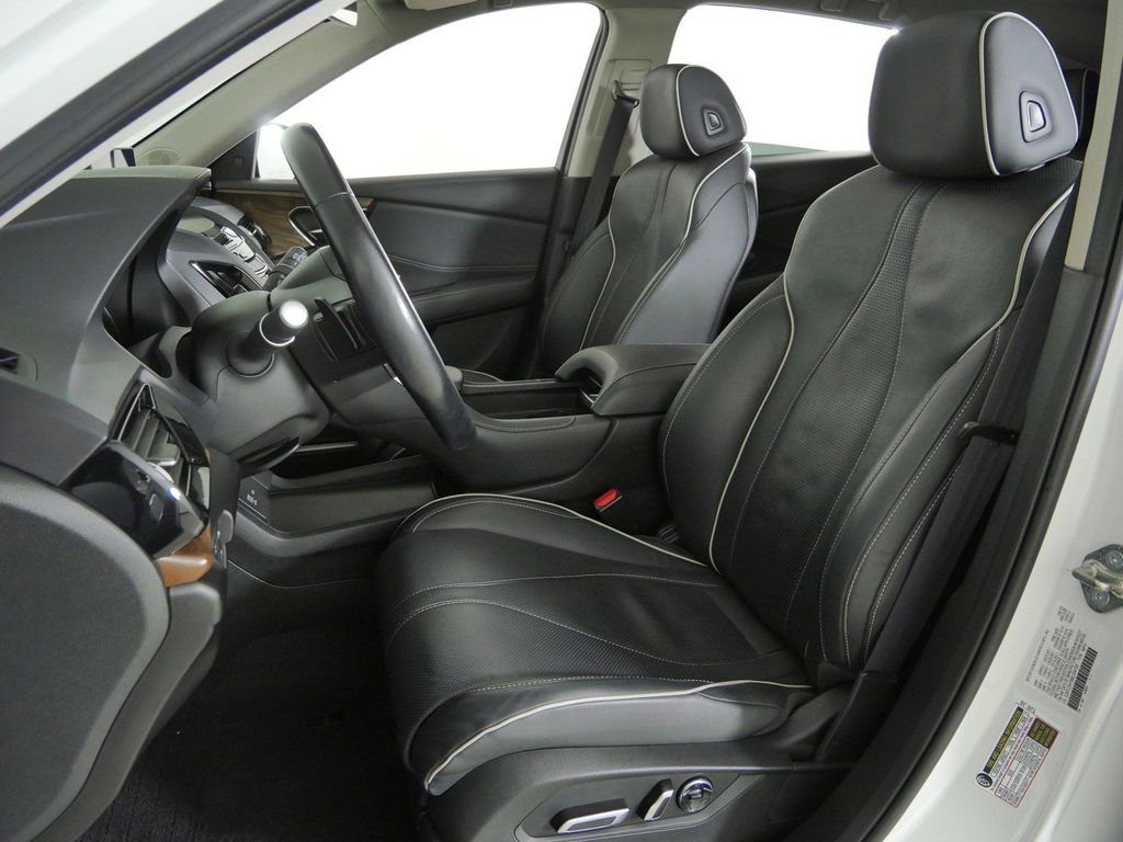 Thumbnail: 2021 Acura RDX - 39