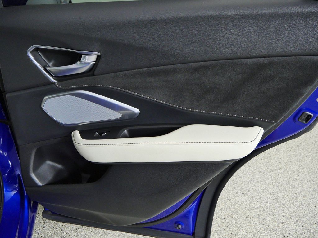 Thumbnail: 2022 Acura RDX - 32