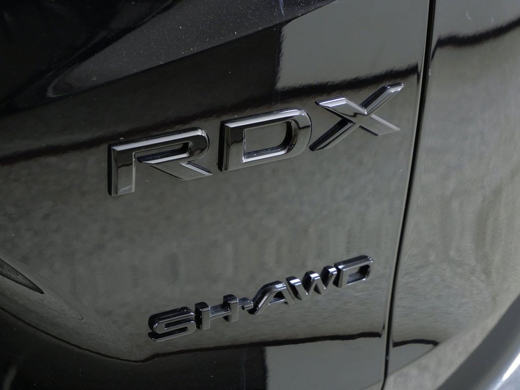 Thumbnail: 2023 Acura RDX - 7
