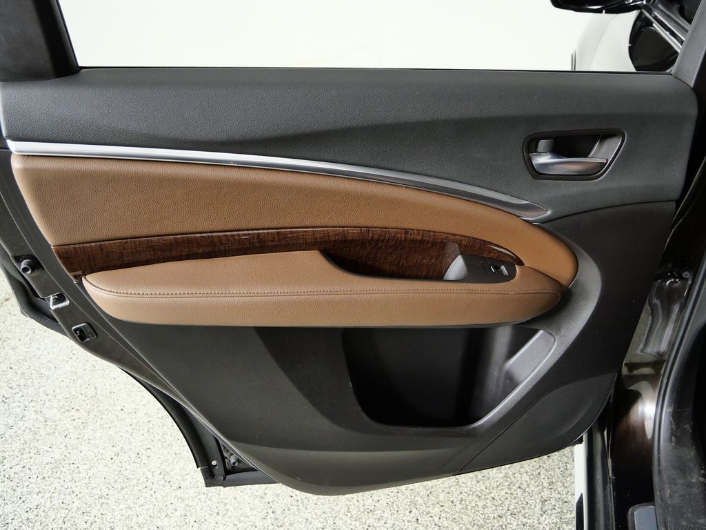 Thumbnail: 2018 Acura MDX - 33