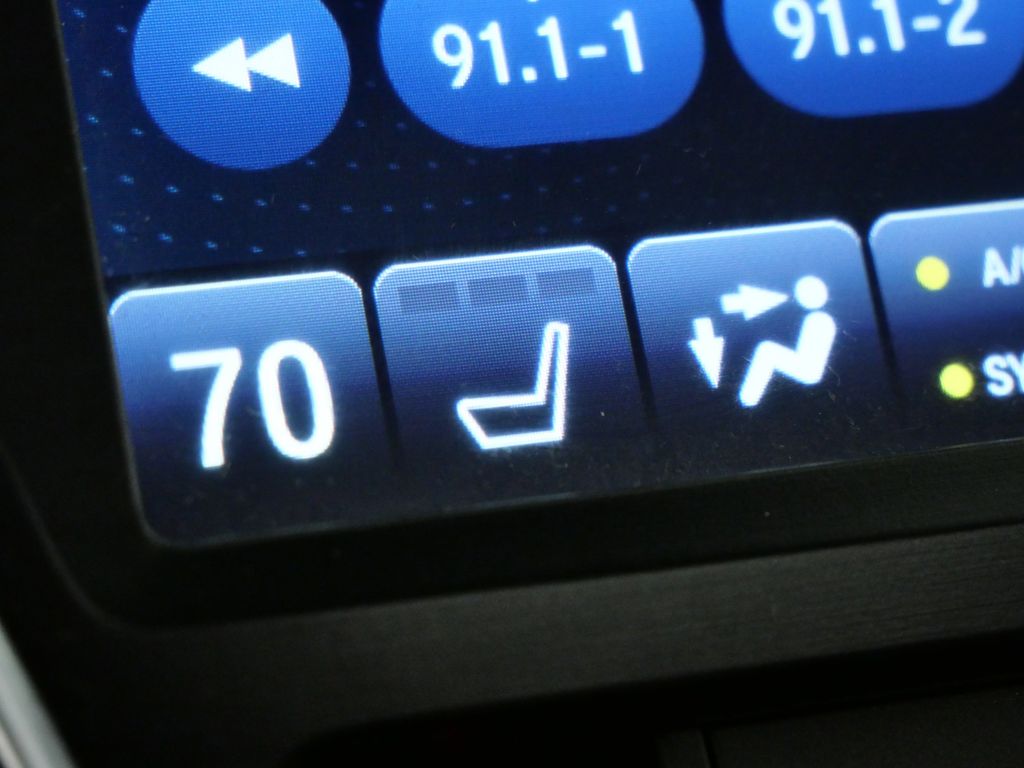 Thumbnail: 2018 Acura MDX - 48