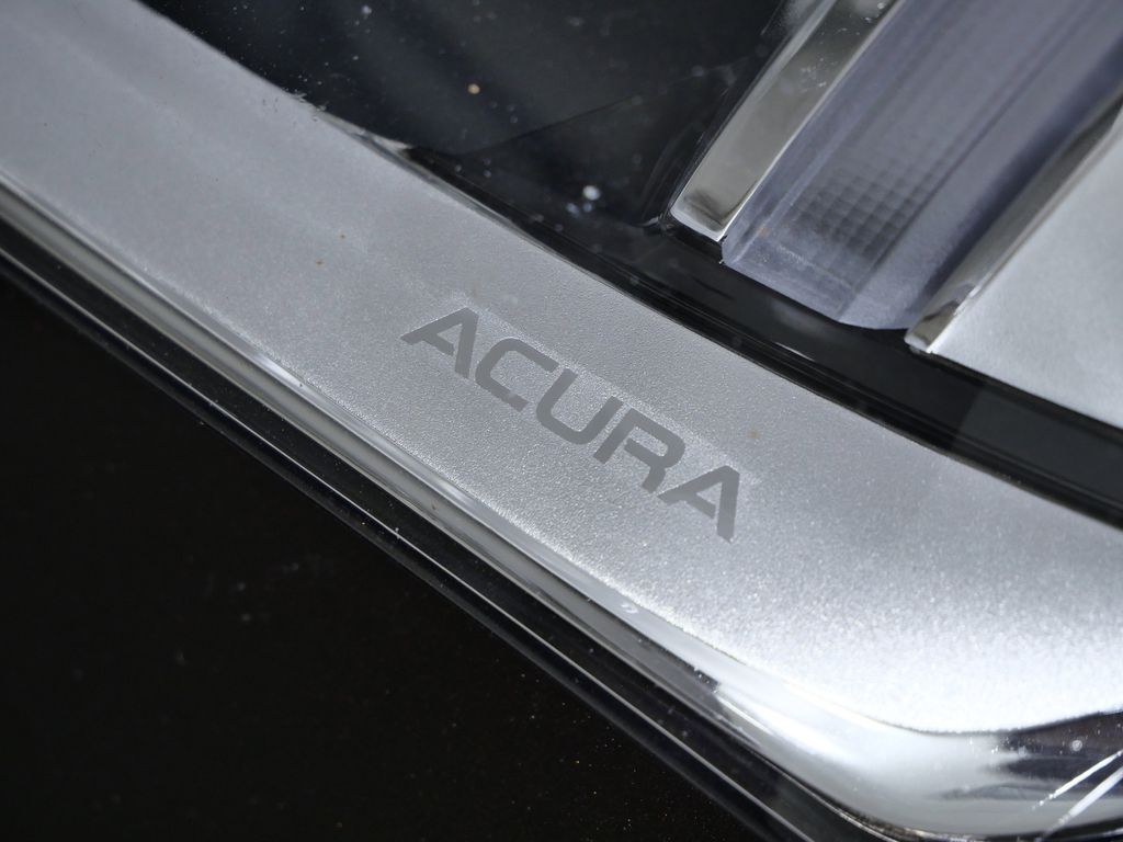 Thumbnail: 2018 Acura MDX - 7