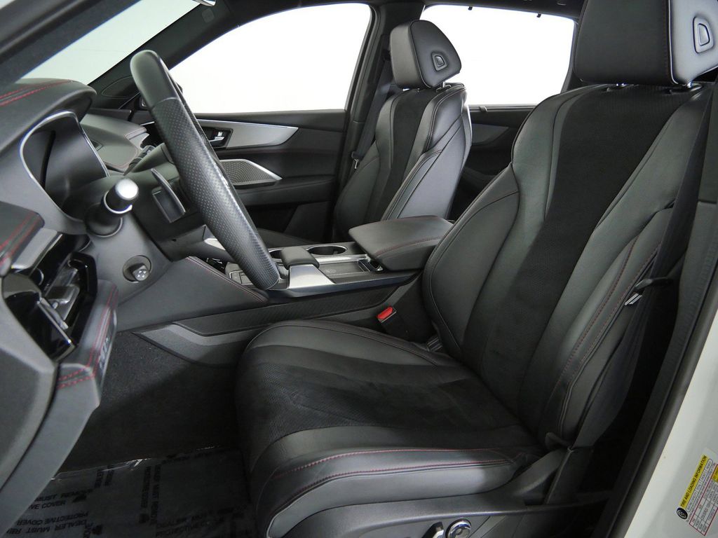 Thumbnail: 2022 Acura MDX - 37