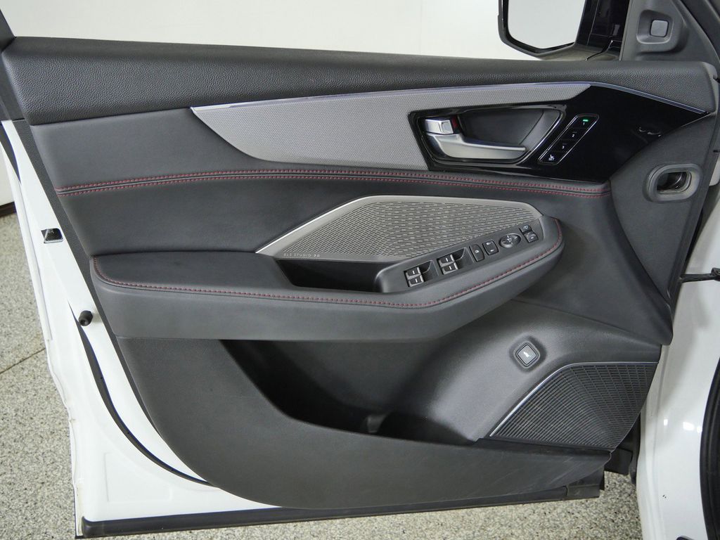 Thumbnail: 2022 Acura MDX - 35