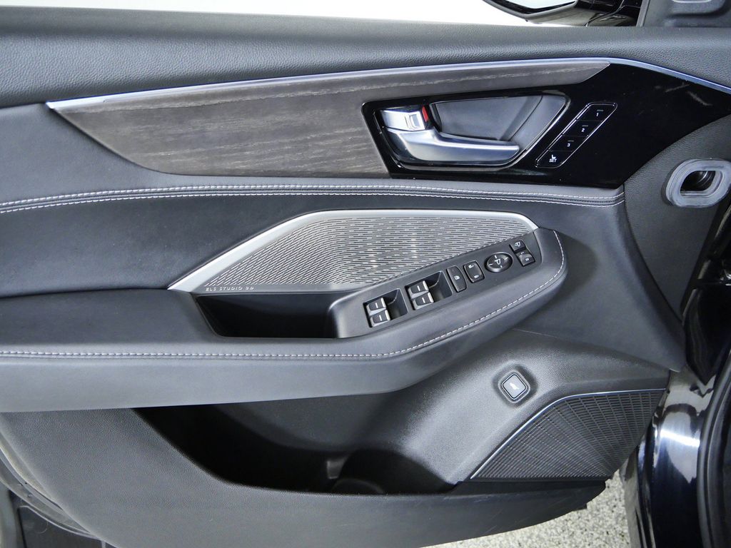 Thumbnail: 2024 Acura MDX - 39