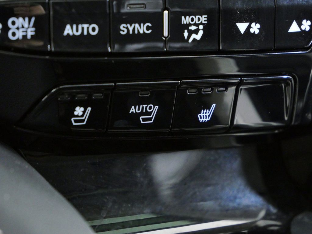 Thumbnail: 2024 Acura MDX - 48