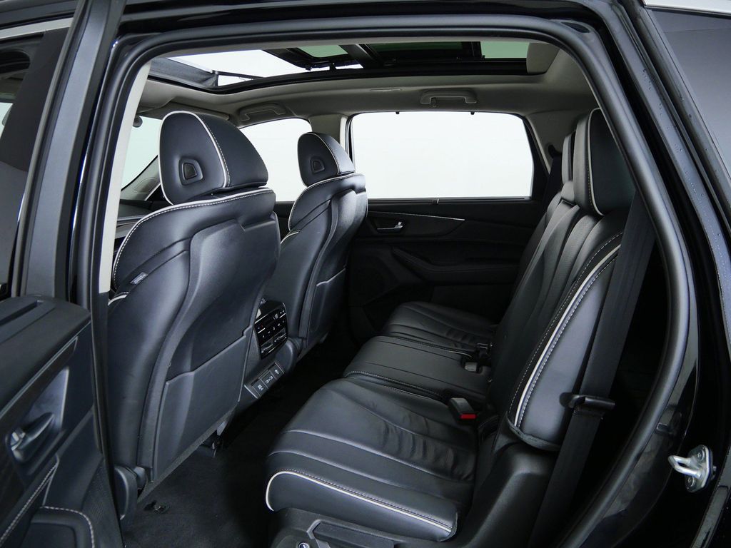 Thumbnail: 2024 Acura MDX - 35