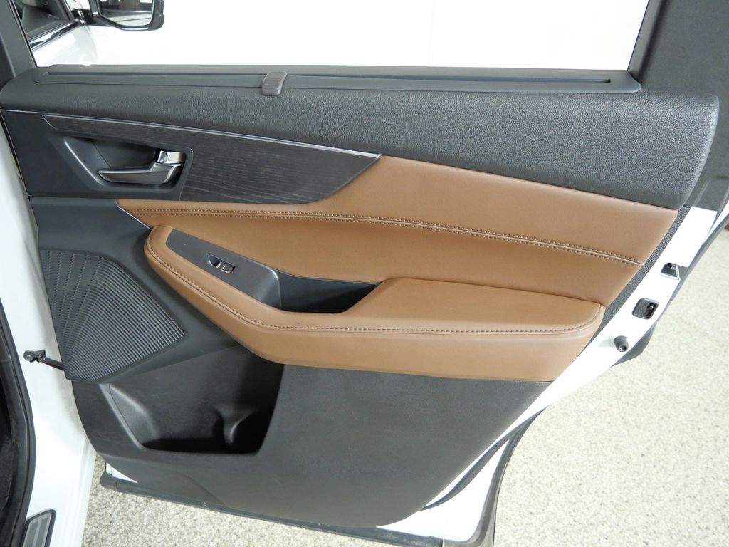 Thumbnail: 2024 Acura MDX - 31