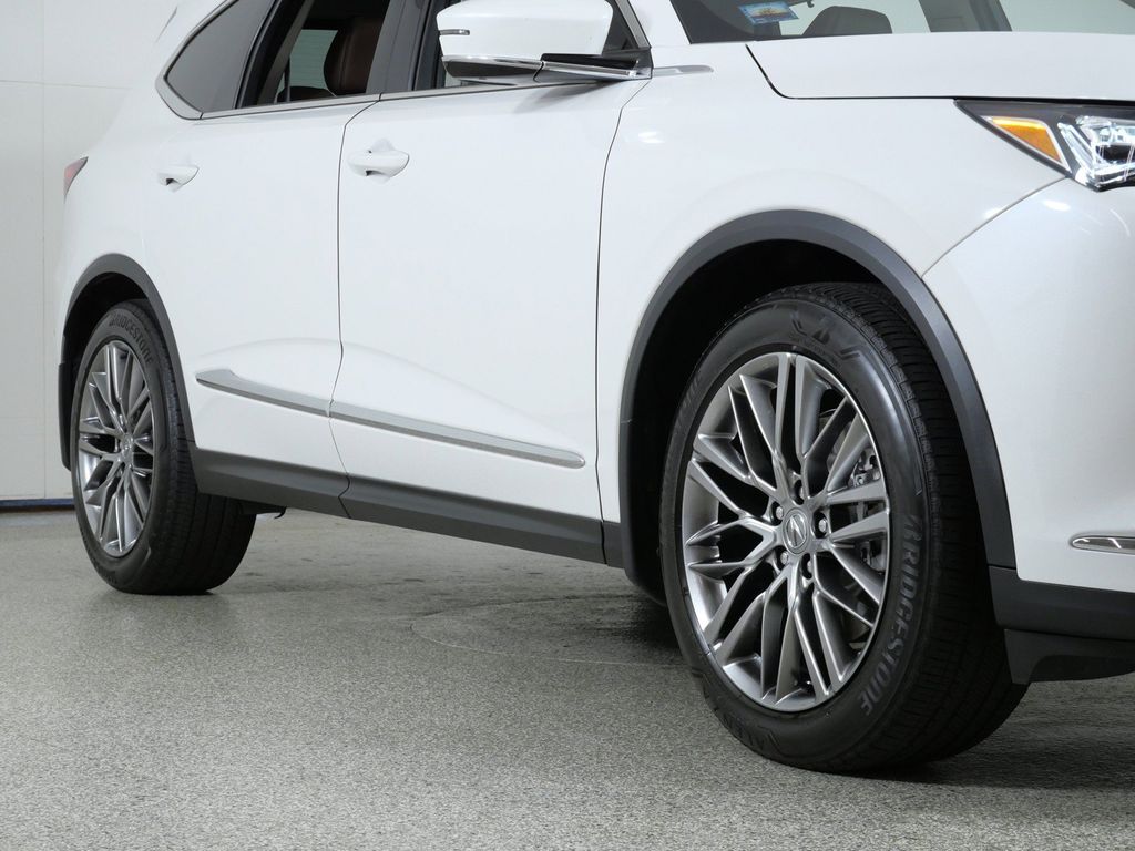 Thumbnail: 2024 Acura MDX - 8