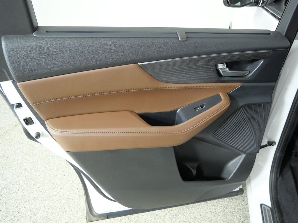 Thumbnail: 2024 Acura MDX - 34