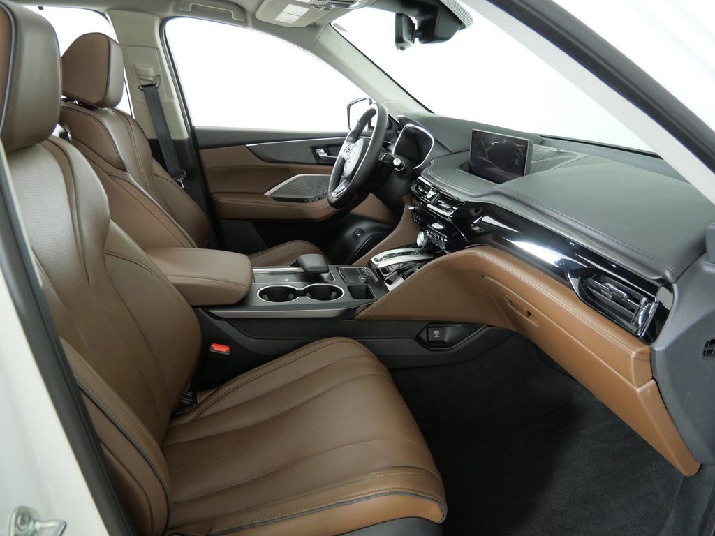 Thumbnail: 2024 Acura MDX - 10