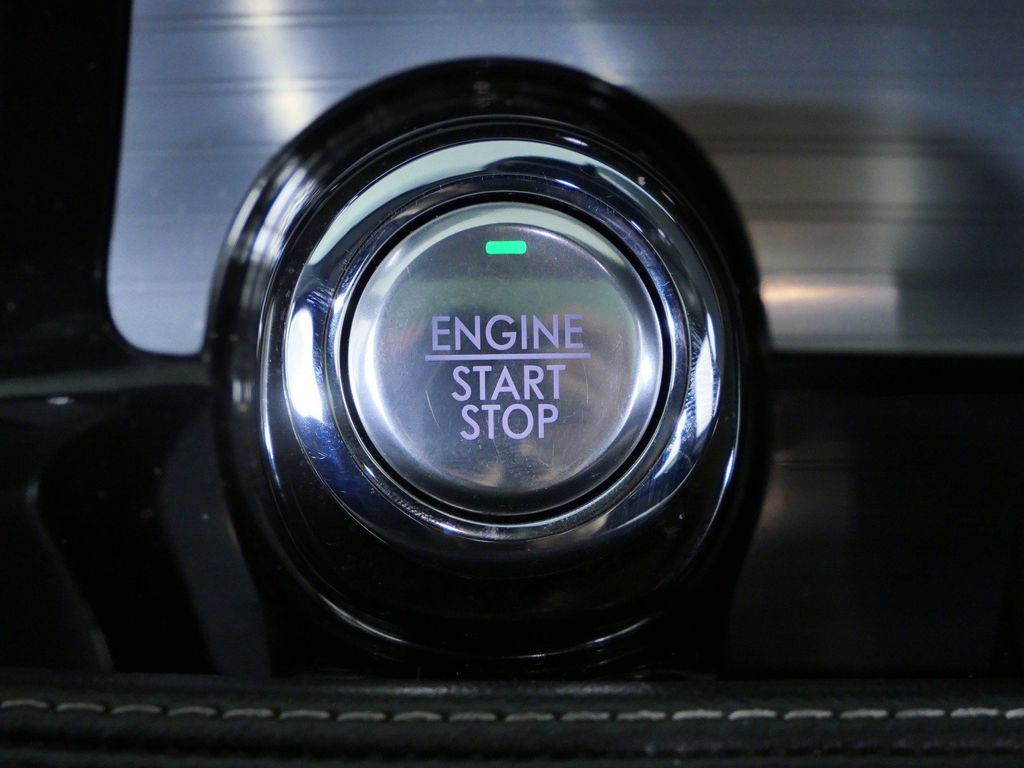 Thumbnail: 2020 Lincoln Corsair - 48