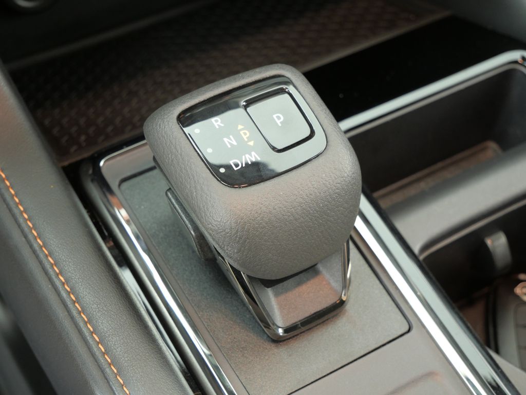 Thumbnail: 2024 Nissan Pathfinder - 13