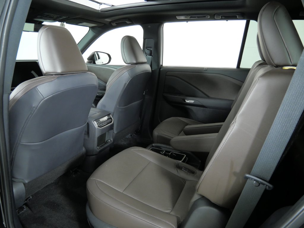 Thumbnail: 2025 Lexus TX - 35