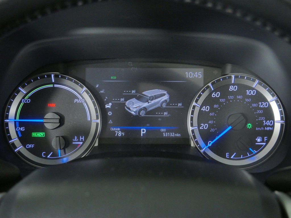 Thumbnail: 2023 Toyota Highlander - 14