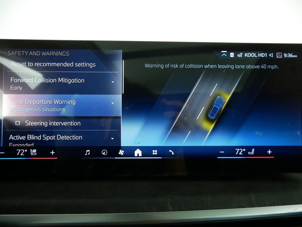 Thumbnail: 2026 BMW X7 - 47