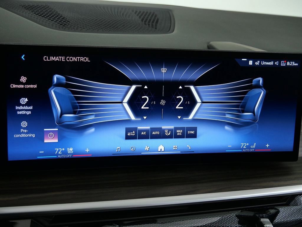 Thumbnail: 2026 BMW X7 - 51