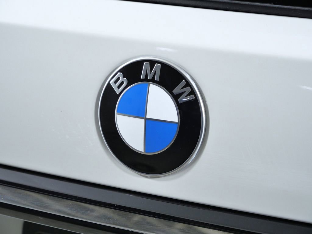Thumbnail: 2026 BMW X7 - 22