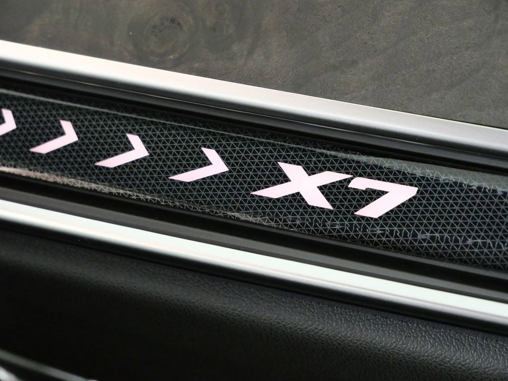 Thumbnail: 2026 BMW X7 - 29