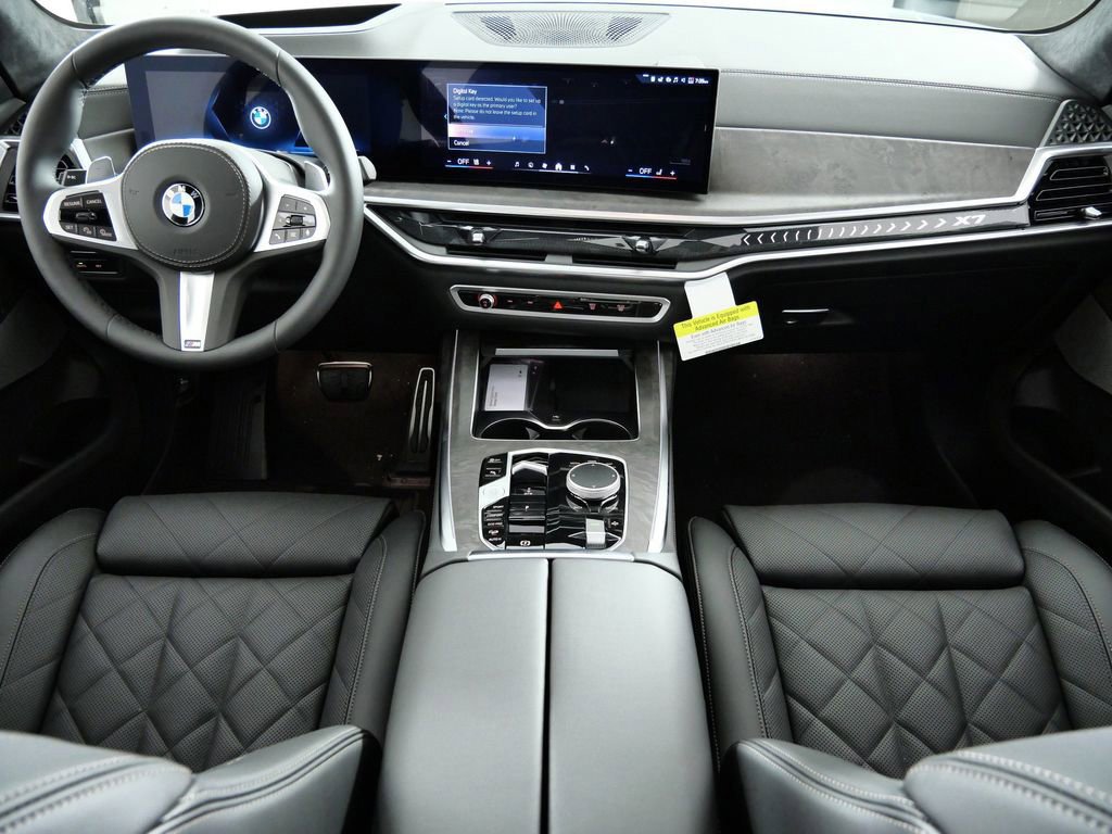 Thumbnail: 2026 BMW X7 - 2