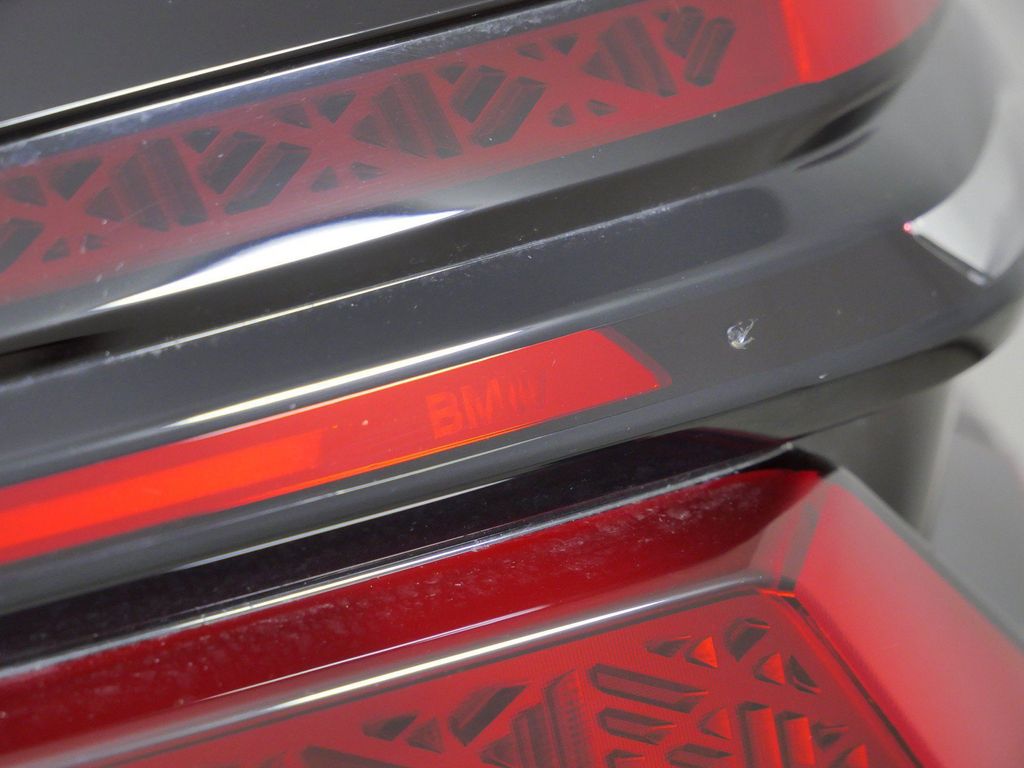Thumbnail: 2027 BMW X7 - 26