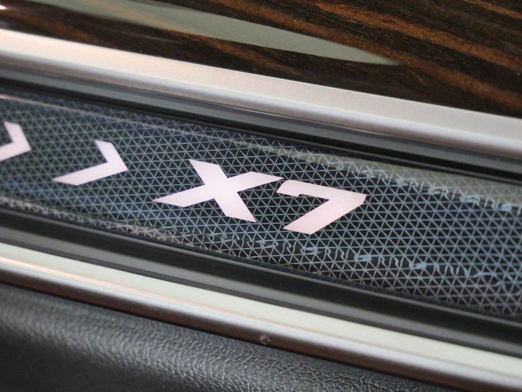 Thumbnail: 2027 BMW X7 - 30