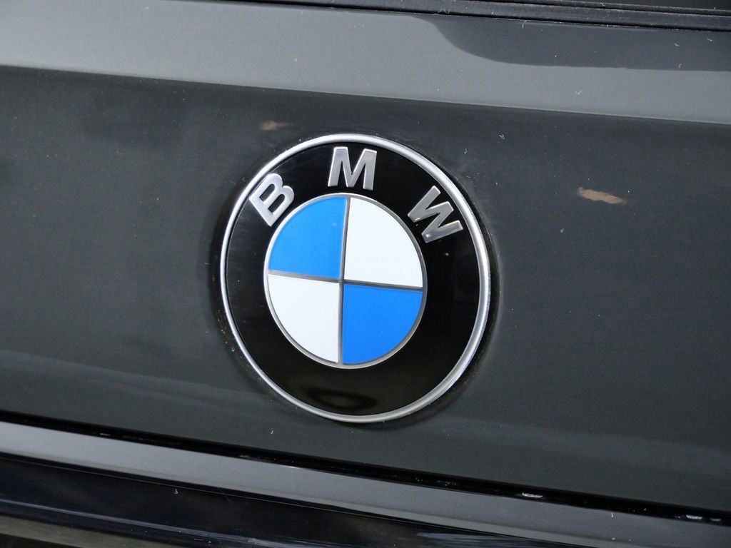 Thumbnail: 2026 BMW X7 - 20