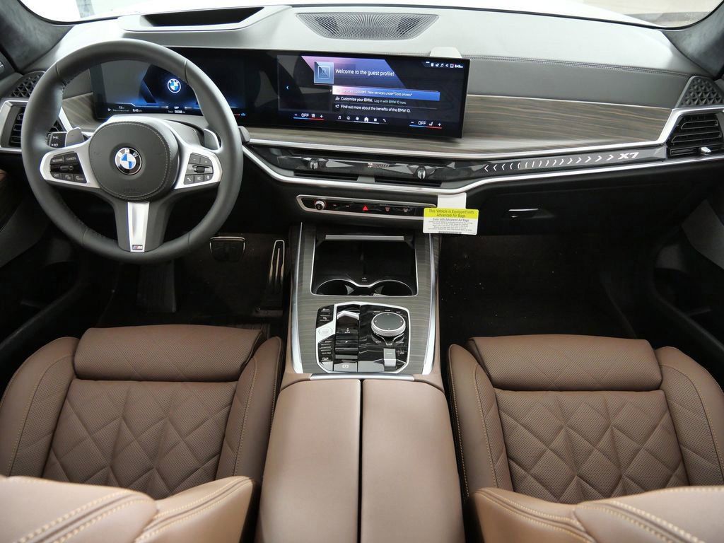 Thumbnail: 2026 BMW X7 - 2