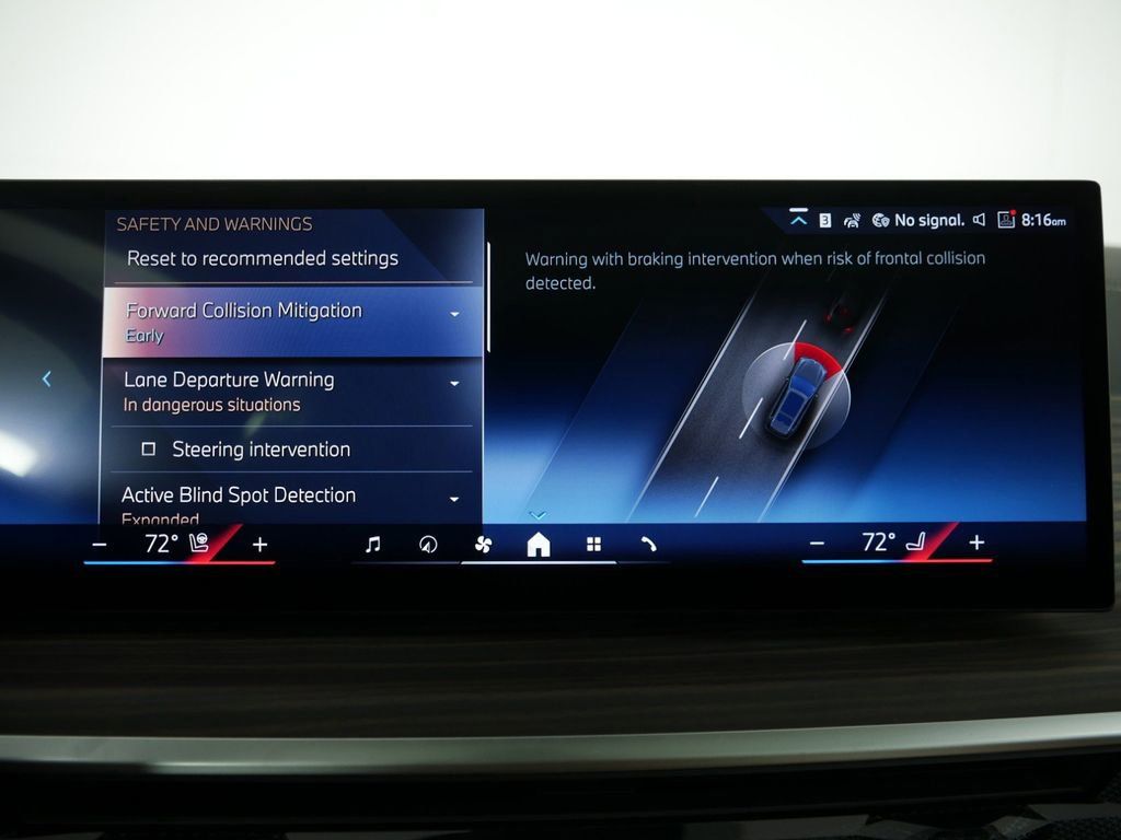 Thumbnail: 2025 BMW X7 - 45