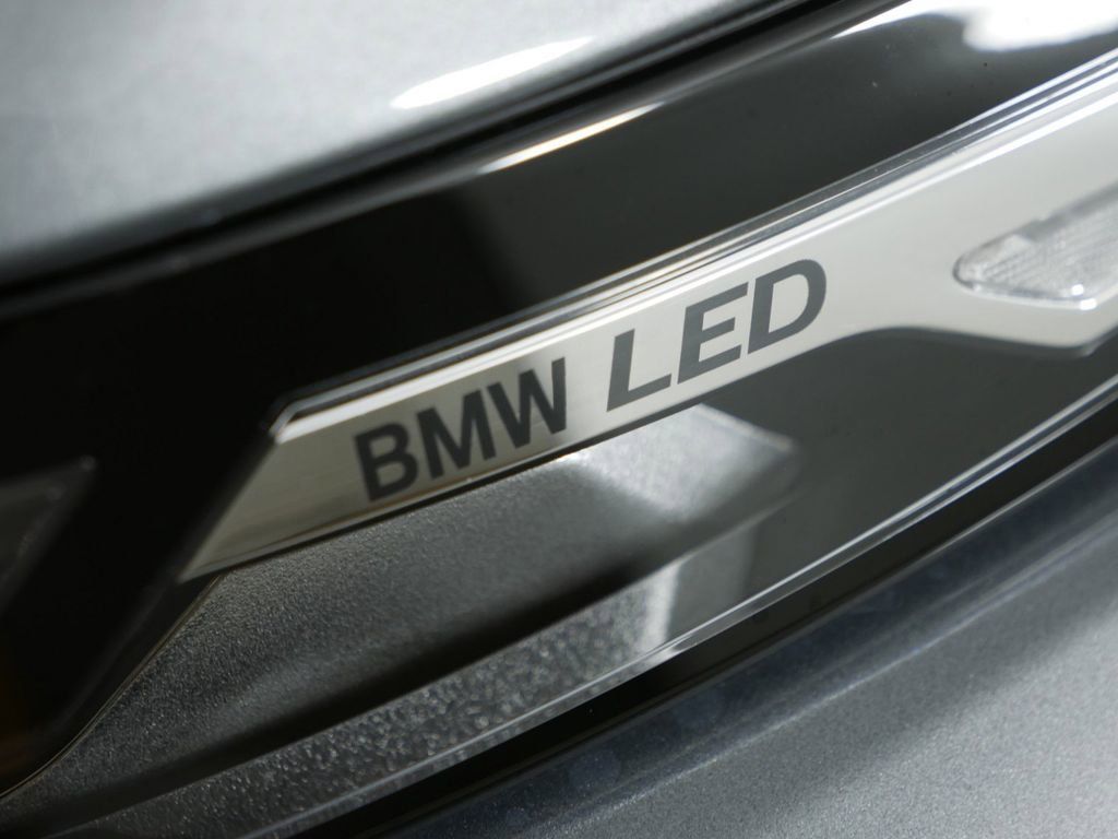 Thumbnail: 2025 BMW X7 - 25