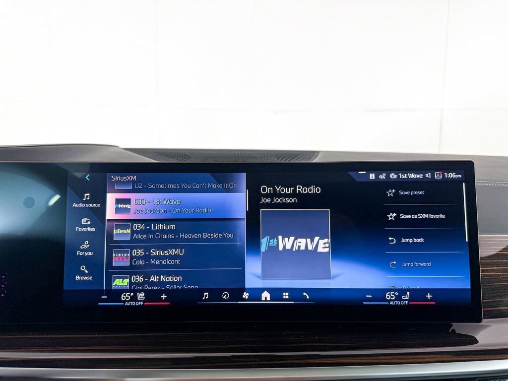 Thumbnail: 2026 BMW X7 - 13