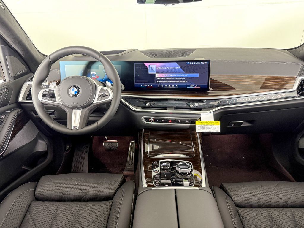 Thumbnail: 2026 BMW X7 - 2