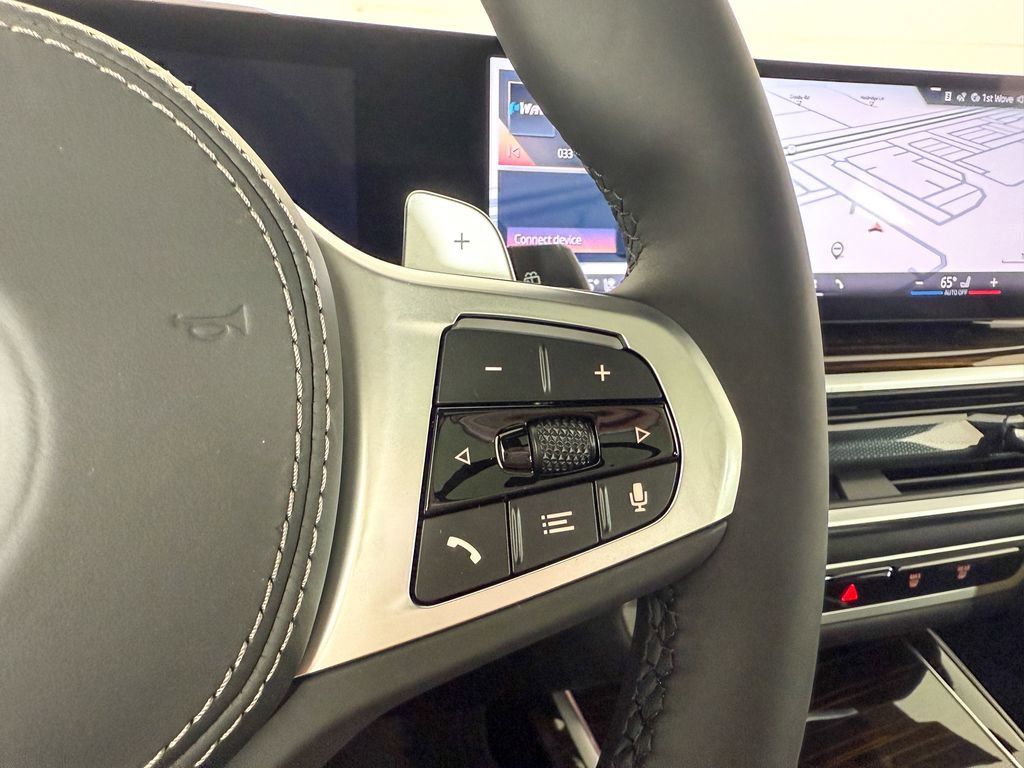 Thumbnail: 2026 BMW X7 - 43