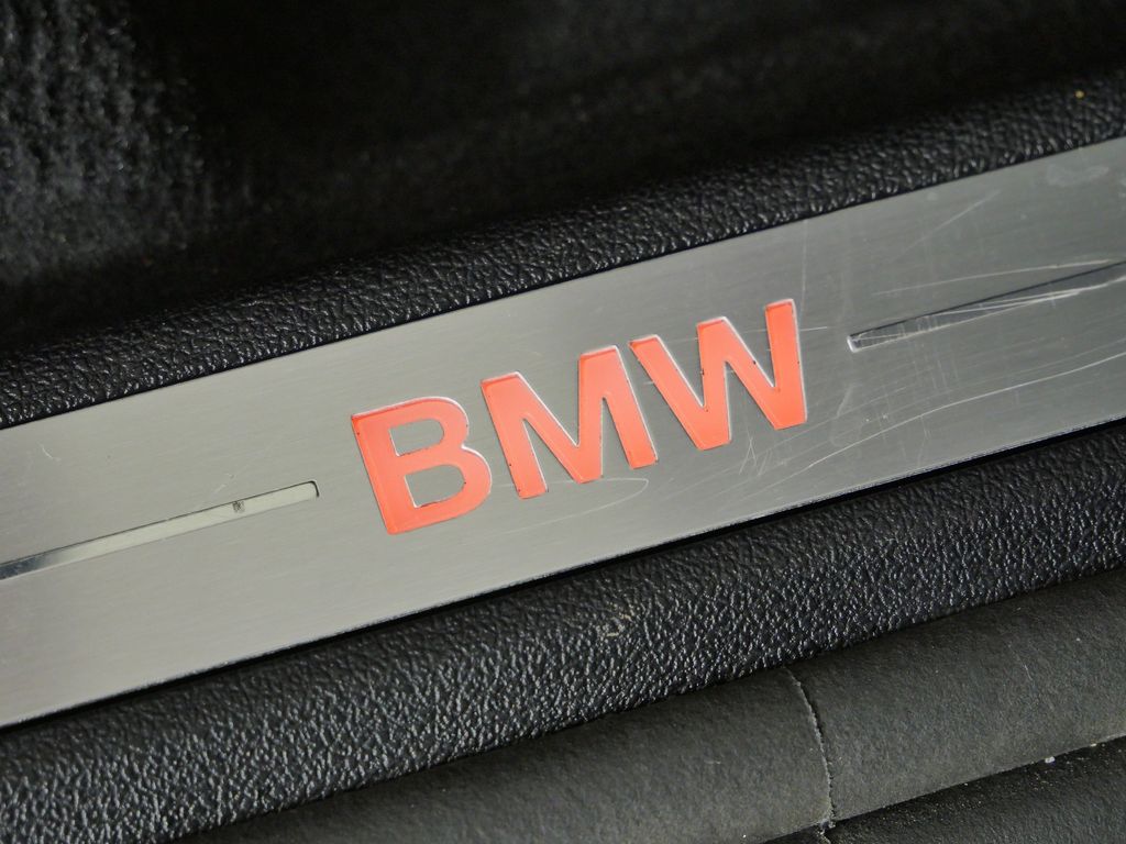 Thumbnail: 2026 BMW X7 - 30