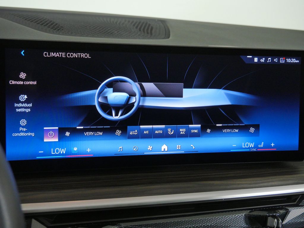 Thumbnail: 2026 BMW X7 - 16