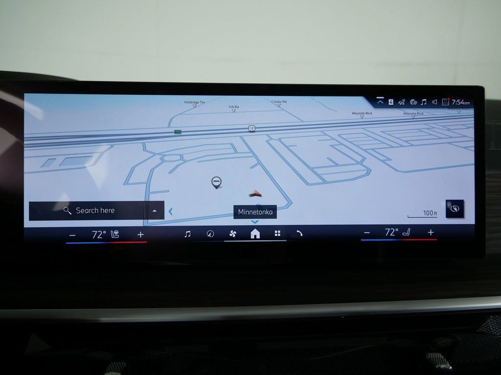 Thumbnail: 2026 BMW X7 - 13