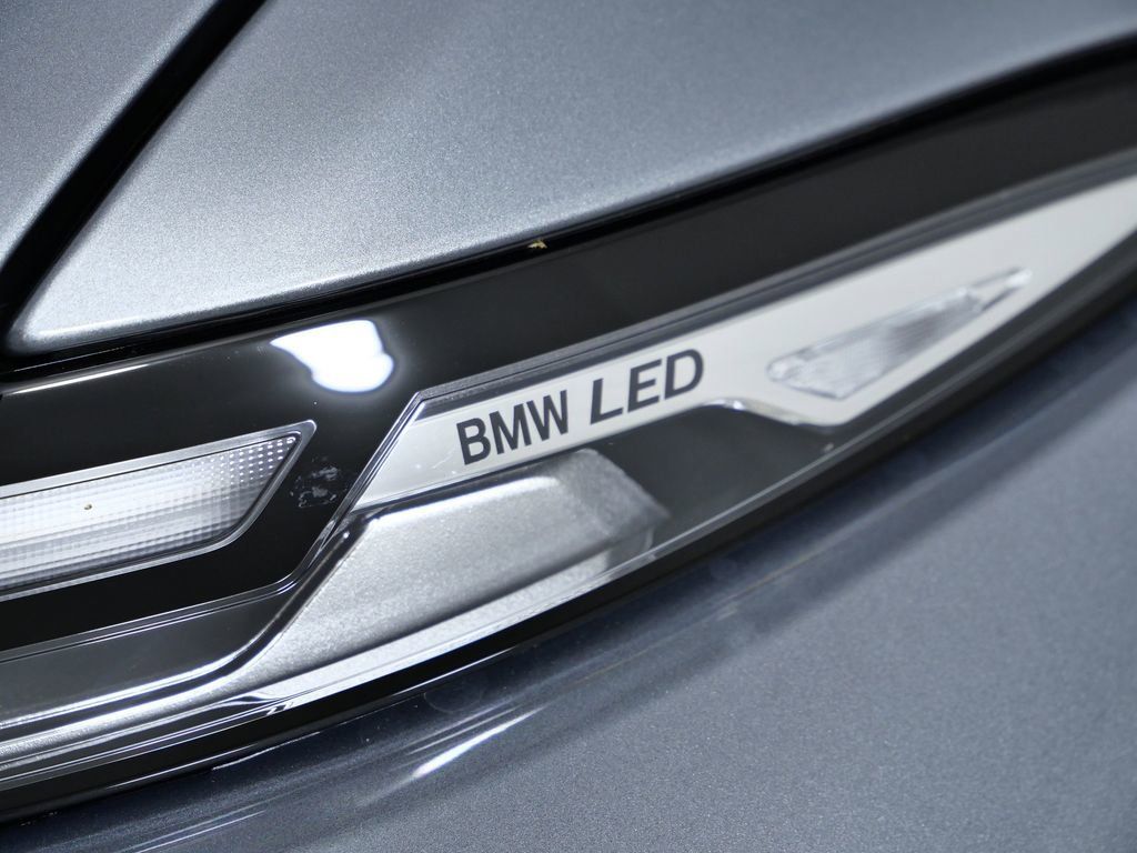 Thumbnail: 2026 BMW X7 - 7