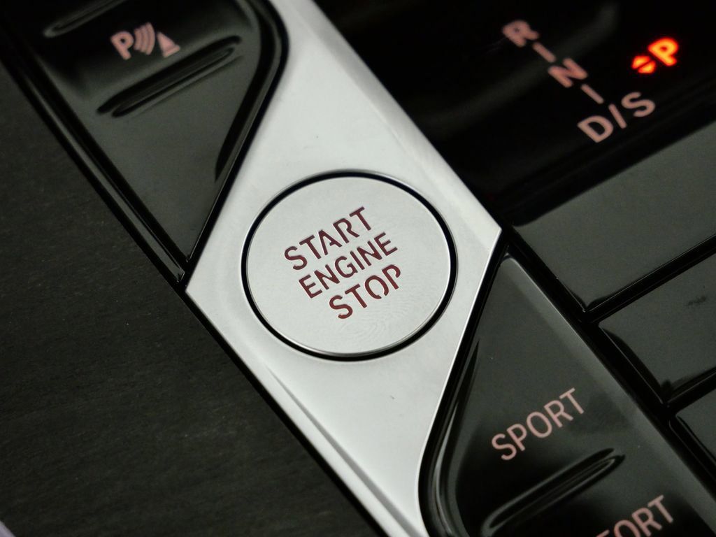 Thumbnail: 2026 BMW X7 - 49