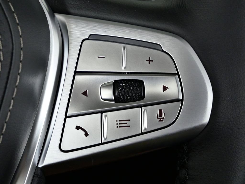 Thumbnail: 2026 BMW X7 - 46