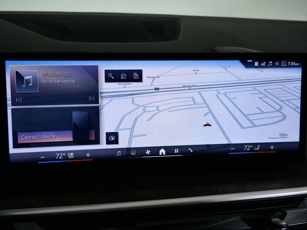 Thumbnail: 2026 BMW X7 - 12