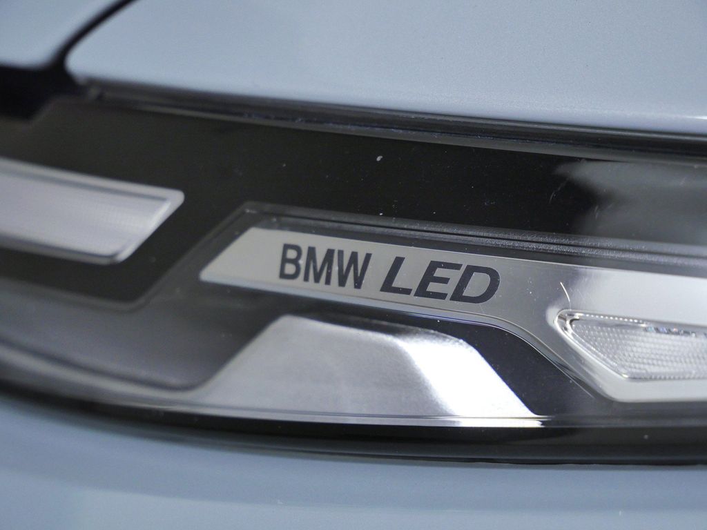 Thumbnail: 2024 BMW X7 - 5